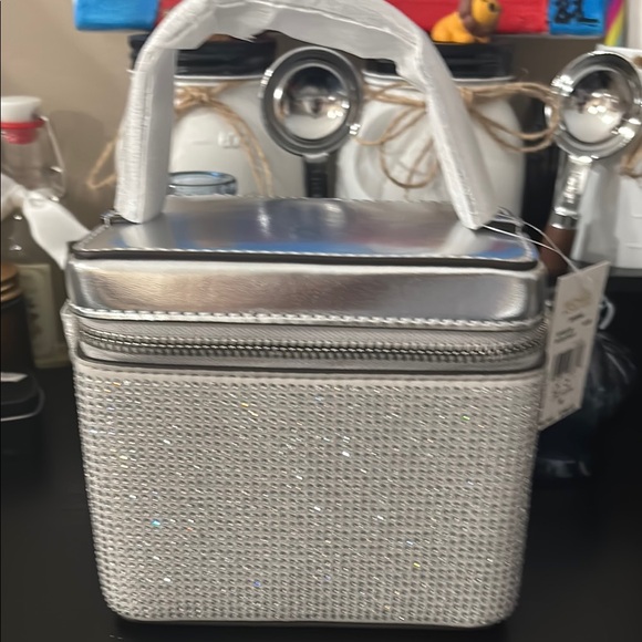 Michael Kors Silver and White Cosmetic Bag - Picture 5 of 10